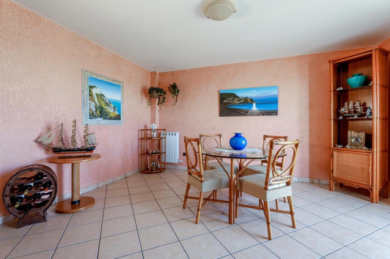 Le Terrazze Apartment Recanati Ngoại thất bức ảnh